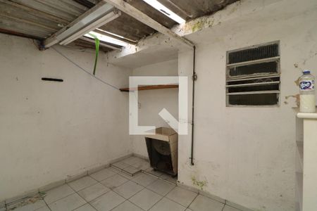 Casa à venda com 100m², 2 quartos e 1 vagaÁrea de Serviço