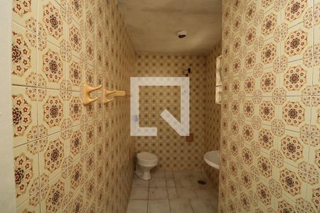 Casa à venda com 100m², 2 quartos e 1 vagaBanheiro