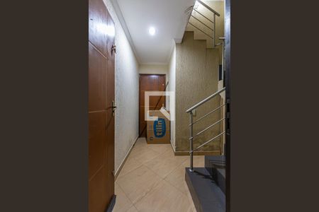 Casa à venda com 224m², 3 quartos e 4 vagasEscada Garagem