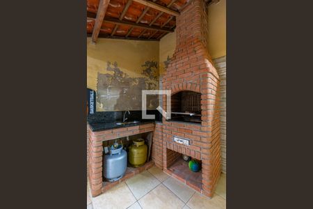 Casa à venda com 224m², 3 quartos e 4 vagasÁrea do Churrasco