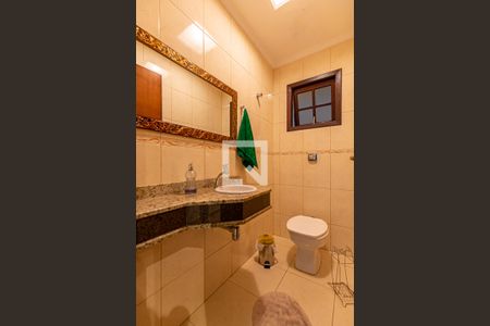 Lavabo de casa à venda com 3 quartos, 224m² em Vila Pires, Santo André