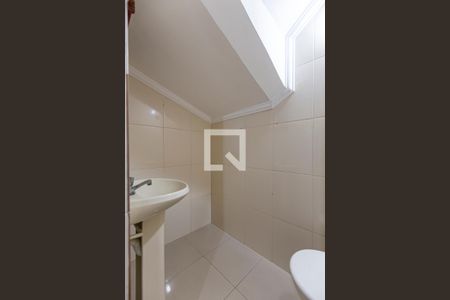 Casa à venda com 224m², 3 quartos e 4 vagasBanheiro - Garagem