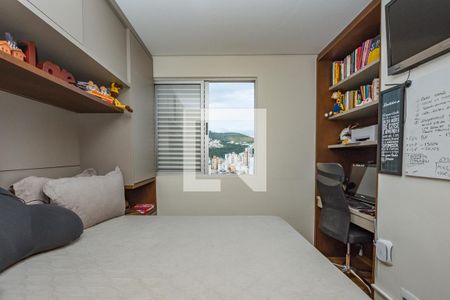 Apartamento à venda com 114m², 2 quartos e 3 vagasQuarto 2