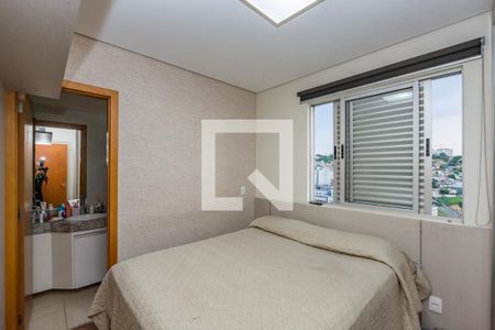 Apartamento à venda com 114m², 2 quartos e 3 vagasSuíte