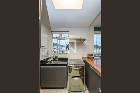 Apartamento à venda com 114m², 2 quartos e 3 vagasCozinha