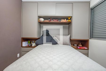 Apartamento à venda com 114m², 2 quartos e 3 vagasQuarto 2
