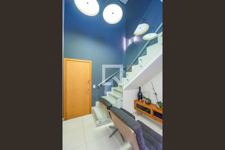 Apartamento à venda com 114m², 2 quartos e 3 vagasEscada