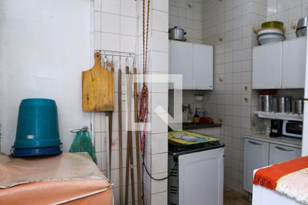 Apartamento à venda com 86m², 2 quartos e sem vagaCozinha e Área de Serviço