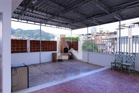 Apartamento à venda com 86m², 2 quartos e sem vagaÁrea Comum