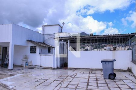 Apartamento à venda com 86m², 2 quartos e sem vagaÁrea Comum