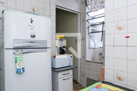 Apartamento à venda com 86m², 2 quartos e sem vagaCozinha e Área de Serviço