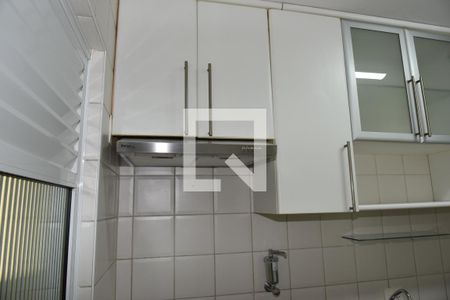 Apartamento para alugar com 82m², 3 quartos e 2 vagasCozinha - Armários