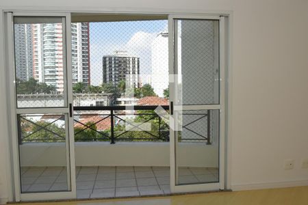 Sala de apartamento para alugar com 3 quartos, 82m² em Vila Sofia, São Paulo