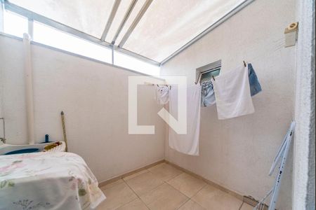 Apartamento à venda com 48m², 2 quartos e 1 vaga Apartamento à venda com 48m², 2 quartos e 1 vagaÁrea de Serviço