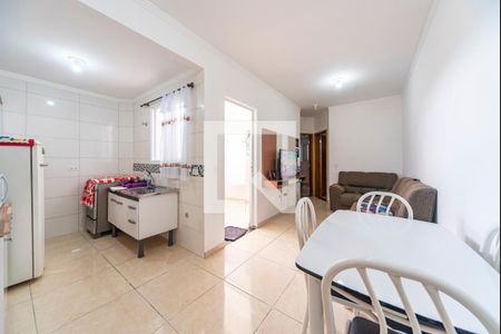 Sala de apartamento à venda com 2 quartos, 48m² em Vila Helena, Santo André
