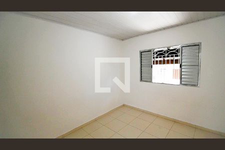 Quarto 1 de casa para alugar com 3 quartos, 75m² em Vila Mazzei, São Paulo