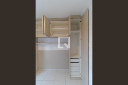 Apartamento para alugar com 63m², 3 quartos e 2 vagas Apartamento para alugar com 63m², 3 quartos e 2 vagasSuíte - Armário