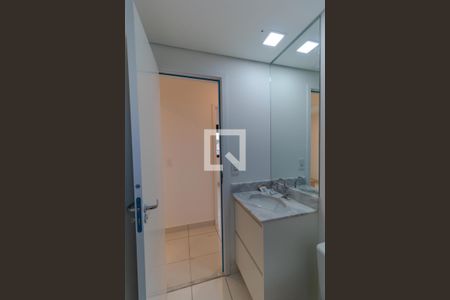 Apartamento para alugar com 63m², 3 quartos e 2 vagas Apartamento para alugar com 63m², 3 quartos e 2 vagasBanheiro