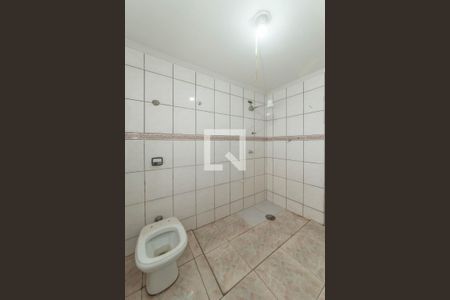 Banheiro de casa para alugar com 3 quartos, 210m² em Vila Fachini, São Paulo