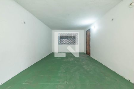 Garagem de casa para alugar com 3 quartos, 210m² em Vila Fachini, São Paulo