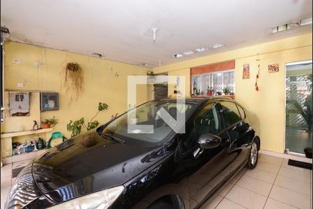 Casa à venda com 170m², 3 quartos e 2 vagasGaragem