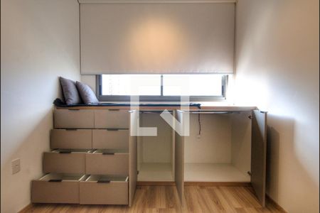 Studio à venda com 30m², 1 quarto e sem vaga Studio à venda com 30m², 1 quarto e sem vagaStudio