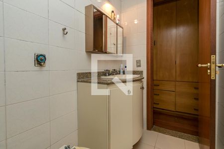 Casa à venda com 150m², 3 quartos e 2 vagas Casa à venda com 150m², 3 quartos e 2 vagasBanheiro da Suíte 2