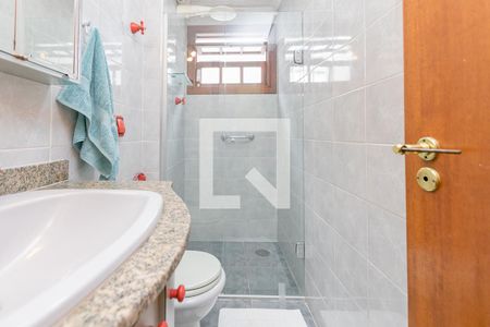 Casa à venda com 150m², 3 quartos e 2 vagas Casa à venda com 150m², 3 quartos e 2 vagasBanheiro