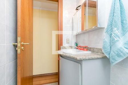 Casa à venda com 150m², 3 quartos e 2 vagas Casa à venda com 150m², 3 quartos e 2 vagasBanheiro