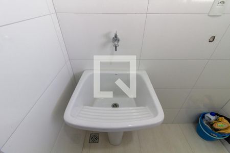 Apartamento para alugar com 95m², 2 quartos e 2 vagasDetalhe da área de serviço