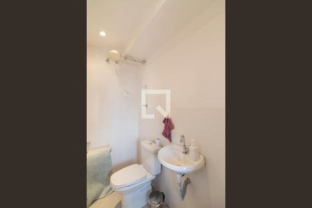 Apartamento à venda com 200m², 3 quartos e 4 vagasBanheiro de Serviço