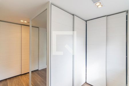 Apartamento à venda com 200m², 3 quartos e 4 vagasCloset da Sutie 1