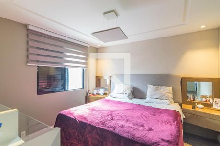 Apartamento à venda com 200m², 3 quartos e 4 vagasQuarto 1 Suite