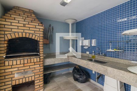 Apartamento à venda com 200m², 3 quartos e 4 vagasChurrasqueira