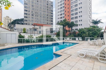 Apartamento à venda com 200m², 3 quartos e 4 vagasPiscina