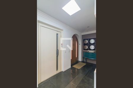 Apartamento à venda com 200m², 3 quartos e 4 vagasHall do Andar