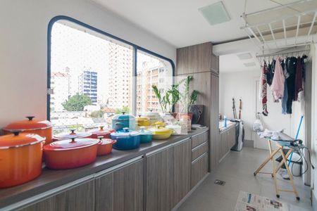 Apartamento à venda com 200m², 3 quartos e 4 vagasÁrea de Serviço