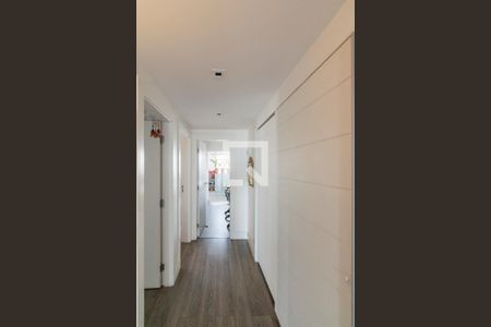 Apartamento à venda com 200m², 3 quartos e 4 vagasCorredor