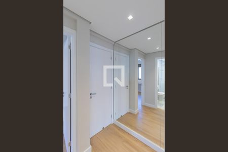 Apartamento à venda com 74m², 3 quartos e 2 vagas Apartamento à venda com 74m², 3 quartos e 2 vagasCorredor