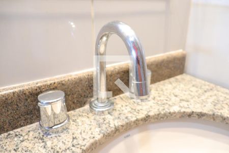 Apartamento para alugar com 77m², 3 quartos e 1 vagaBanheiro Corredor