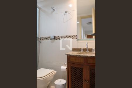 Apartamento para alugar com 77m², 3 quartos e 1 vagaBanheiro Corredor