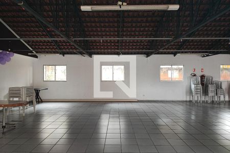 Apartamento para alugar com 80m², 2 quartos e 1 vagaÁrea comum - Salão de festas