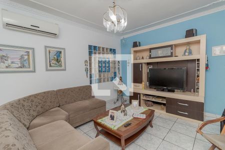 Sala de casa à venda com 4 quartos, 250m² em Boa Vista, Porto Alegre
