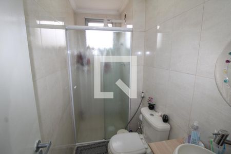 Banheiro de apartamento à venda com 1 quarto, 53m² em Vila Ema, São Paulo