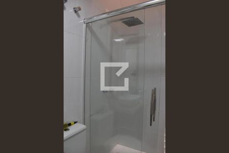 Casa de condomínio para alugar com 144m², 3 quartos e 3 vagasBanheiro 3
