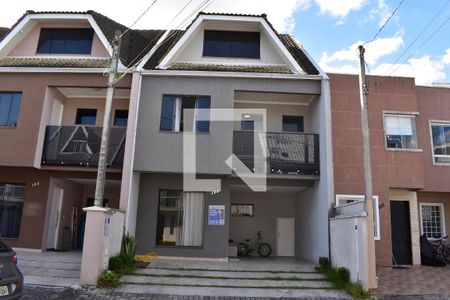 Casa de condomínio para alugar com 144m², 3 quartos e 3 vagasFachada do sobrado
