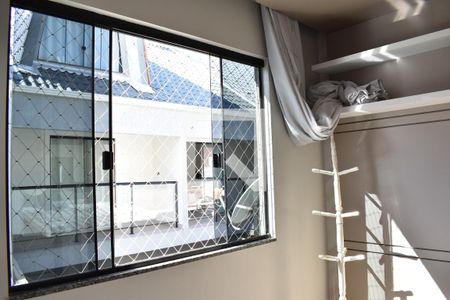 Casa de condomínio para alugar com 144m², 3 quartos e 3 vagasQuarto 2