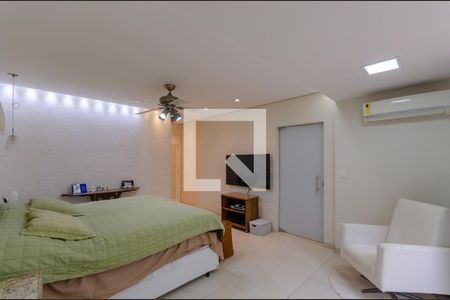 Apartamento à venda com 398m², 4 quartos e 4 vagas Apartamento à venda com 398m², 4 quartos e 4 vagasSuíte 1