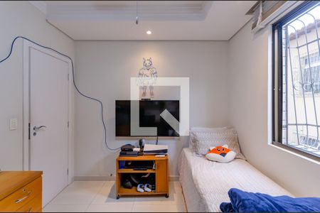 Apartamento à venda com 398m², 4 quartos e 4 vagas Apartamento à venda com 398m², 4 quartos e 4 vagasQuarto