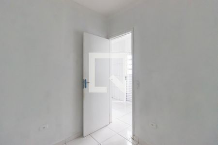 Quarto 1 de kitnet/studio para alugar com 2 quartos, 30m² em Jardim Lucia, São Paulo